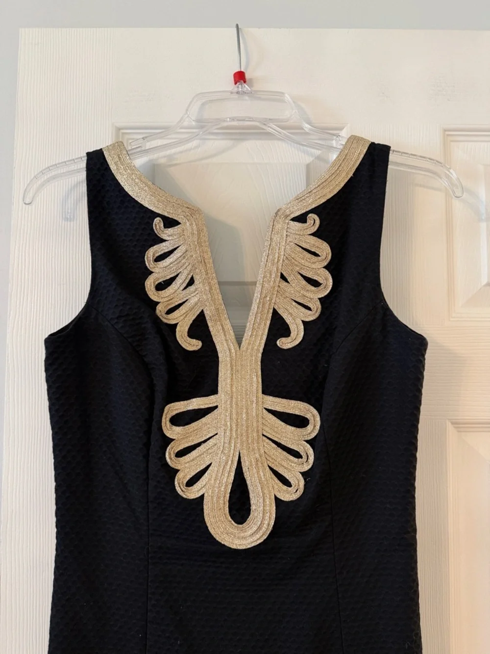 Lilly Pulitzer Black Mini Dress with Gold Embellished V-Neck size 0 length 30” - Picture 2 of 8